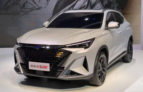 کفپوش چرمی گلدوزی ماشین چانگان X5